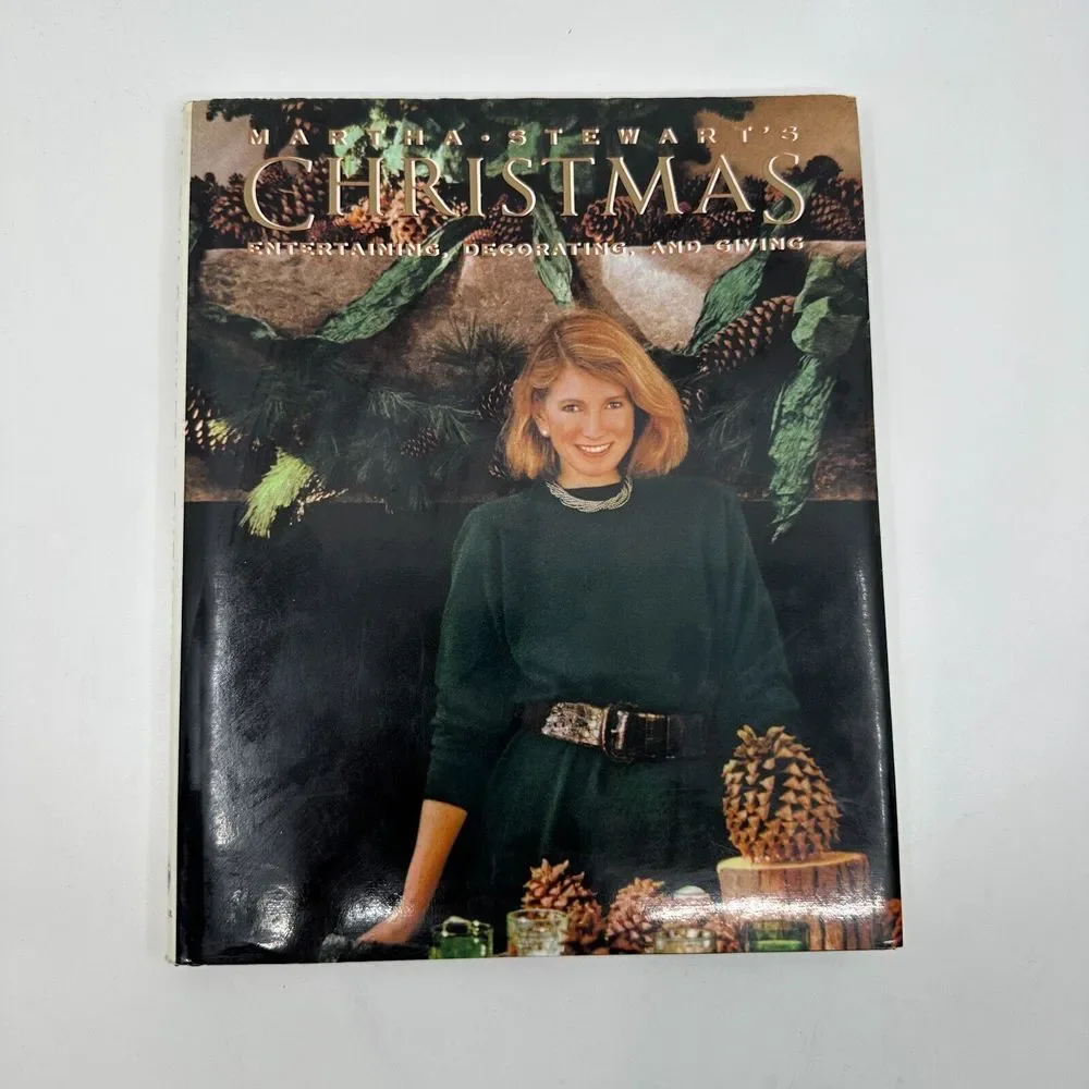 Martha Stewart's Christmas Entertaining Decorating And Giving Hardcover Book